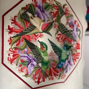 Counted cross stitch hummingbird design